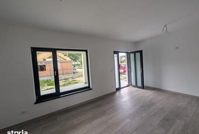 Casă cu 4 camere cu Teren 400 Mp în Hemeiuș - 5