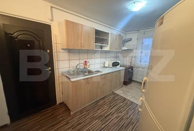 Apartament 3 camere, 58 mp, zona Micro 11 - 7