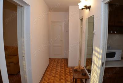 Inchiriez apartament central, 4 camere, zona excelenta! Inchiriez apartament central, 4 camere, zona excelenta! - 8