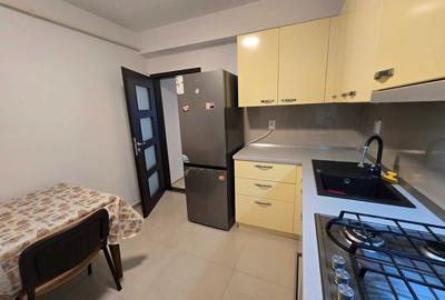 Apartament cu 3 camere semidecomandat în Central - 12
