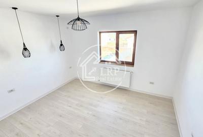 Casă individuală cu 4 camere cu Canalizare în Pantelimon - 9