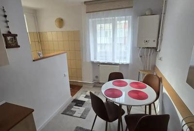 De vanzare Apartament 3 camere, central, Baia Mare - 3