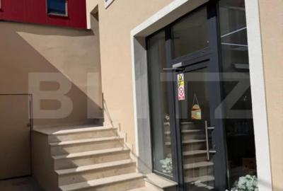 Spațiu comercial, de 270 mp, în Cetate - 2
