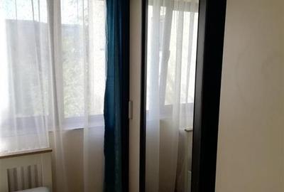 Apartament cu 3 camere semidecomandat, mobilat în Podu Roș - 11