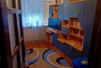 TOMIS III-ANAF ET 3 APARTAMENT CU 3 CAMERE MOBILAT CENTRALA GAZE - 4
