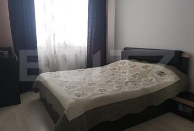 Apartament 3 camere, modern, parcare , zona Vivo