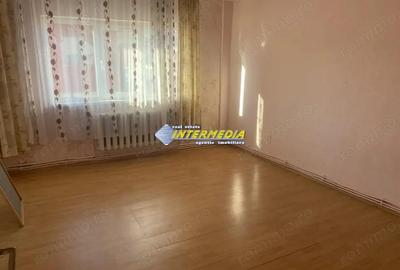 Garsonieră decomandată în Cetate - 5