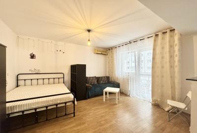 Garsoniera cu centrala proprie de inchiriat in spate la RIN