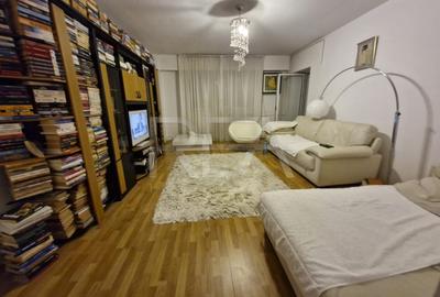 Apartament cu 3 camere la 16 minute pietonale de metroul Piata Muncii - 2
