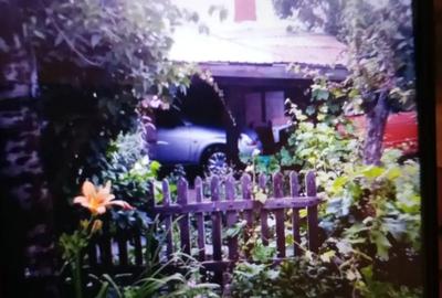 Vind Casa, Garaj ?i teren privat, z semicentral Petro?ani - 1