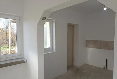 Casa 3 camere de vinzare la 23 km de Oradea - 2