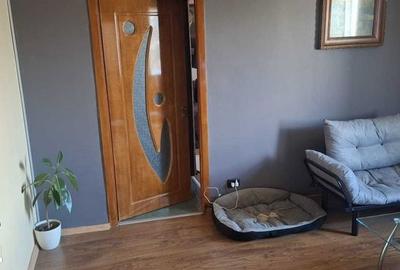 Apartament cu 2 camere semidecomandat, mobilat în Berceni