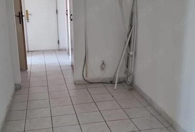 Apartament cu 3 camere decomandat în Pantelimon - 9