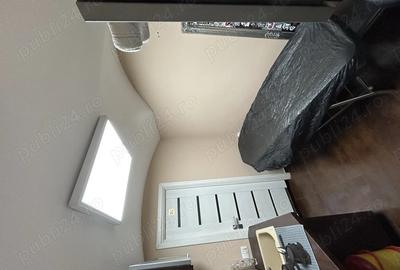 Proprietar inchiriez camera intr-un spa?iu comercial zona Balcescu - 1