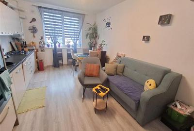 Apartament cu 3 camere semidecomandat în Șelimbăr - 3
