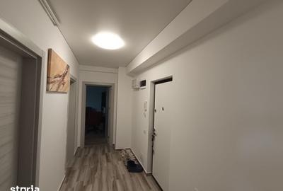 Apartament cu 2 camere decomandat în Apărătorii Patriei - 5