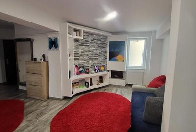 Apartament cu 4 camere decomandat în Ampoi 2 - 1