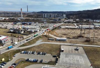 Se inchiriatza | Teren | Zona cu trafic | 1500mp - 5