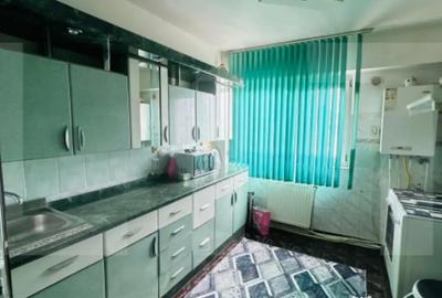 Apartament cu 3 camere decomandat în Central - 3