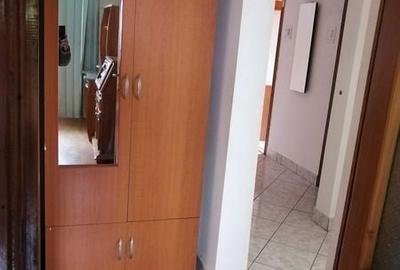 Apartament cu 3 camere decomandat în Traian - 7