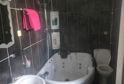 Casă cu 4 camere cu Teren 2445 Mp în Plopșoru - 10