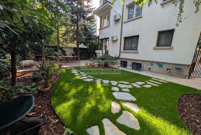 Apartament cu 2 camere decomandat în Domenii