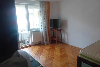 Apartament cu 2 camere decomandat în Precista - 6