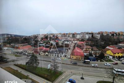 Apartament cu 3 camere decomandat în Central - 2