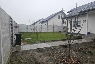 Casă cu 4 camere în Brănești - 4