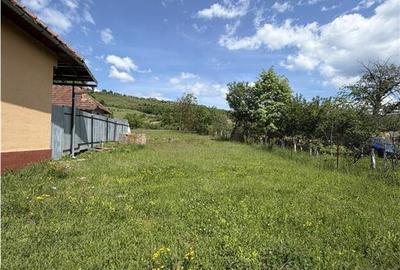Teren intravilan de 1200 mp, în Roșia - 5