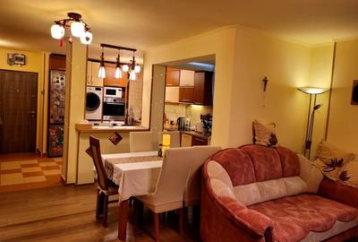 Apartament cu 4 camere decomandat în Central - 4