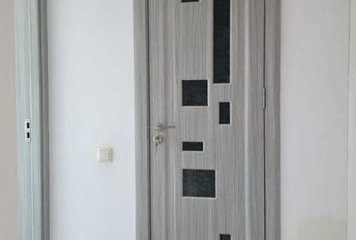 Apartament cu 2 camere decomandat în Km 5 - 5
