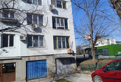 Apartament cu 3 camere semidecomandat în Drumul Taberei - 2