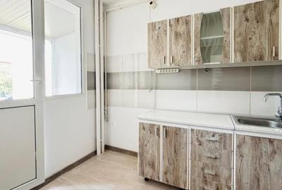 Apartament de 2 camere la  250 m de Metroul 1 Mai - 3