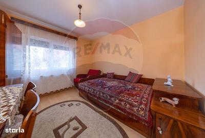 Apartament cu 3 camere, mobilat în Est - 14
