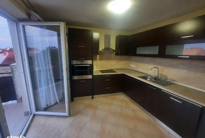 Apartament cu 3 camere decomandat în Titulescu - 5