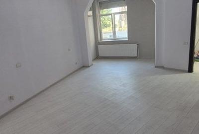 Apartament 4 camere- MANTULEASA - RISC 2 - 101MP