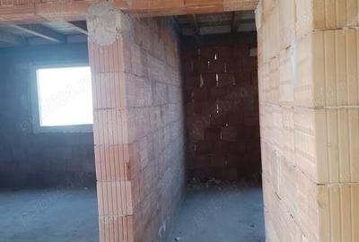 Vand Casa in construc?ie - 3