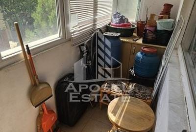 Apartament cu 3 camere, decomantat, etajul 2 , zona Spitalul Judetean - 10