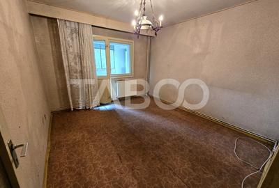 Apartament decomandat 4 camere 4 balcoane 2 bai etaj 1 Central Sibiu - 4
