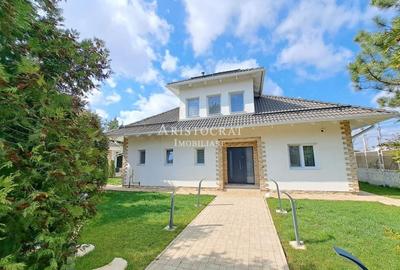 For Sale/Vila P M   Casa Parter/curte, parcare/pozitie centrala For Sale/Vila P M   Casa Parter/curte, parcare/pozitie centrala - 2