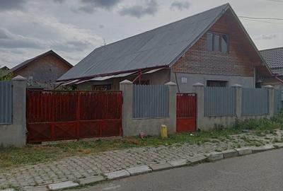 Casă cu 2 camere în Huși - 3