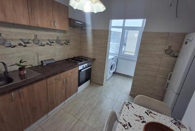 Apartament 2 camere decomandat zona Sub Arini - 3