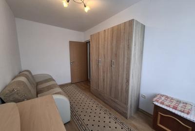 INCHIRIERE-APARTAMENT 3 CAMERE-DECOMANDAT-PODU ROS - 1