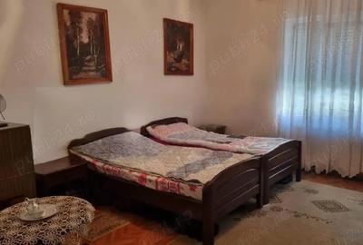 Casă cu 4 camere cu Teren 201 Mp în 14 Mai - 6