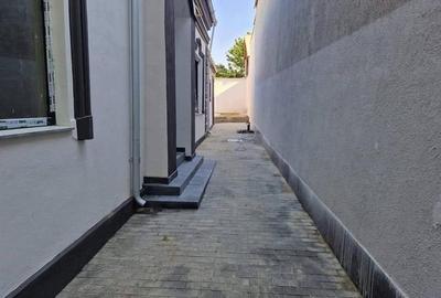 Casă cu 2 camere cu Teren 150 Mp în Central - 6