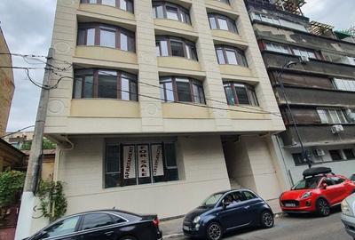 Apartament cu 3 camere în Eminescu - 2