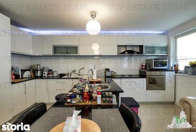 Casă cu 10 camere cu Teren 530 Mp în Agigea - 9
