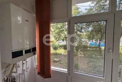 Apartament cu 2 camere semidecomandat în Craiovei - 1