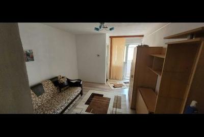 Garsonieră semidecomandată în Alexandru cel Bun - 3